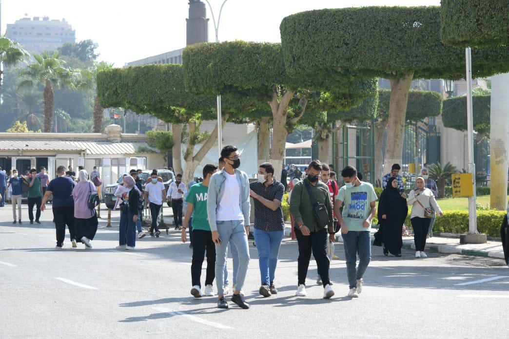 6B3A6757-7C80-48FA-BA51-F00A6E487ECF