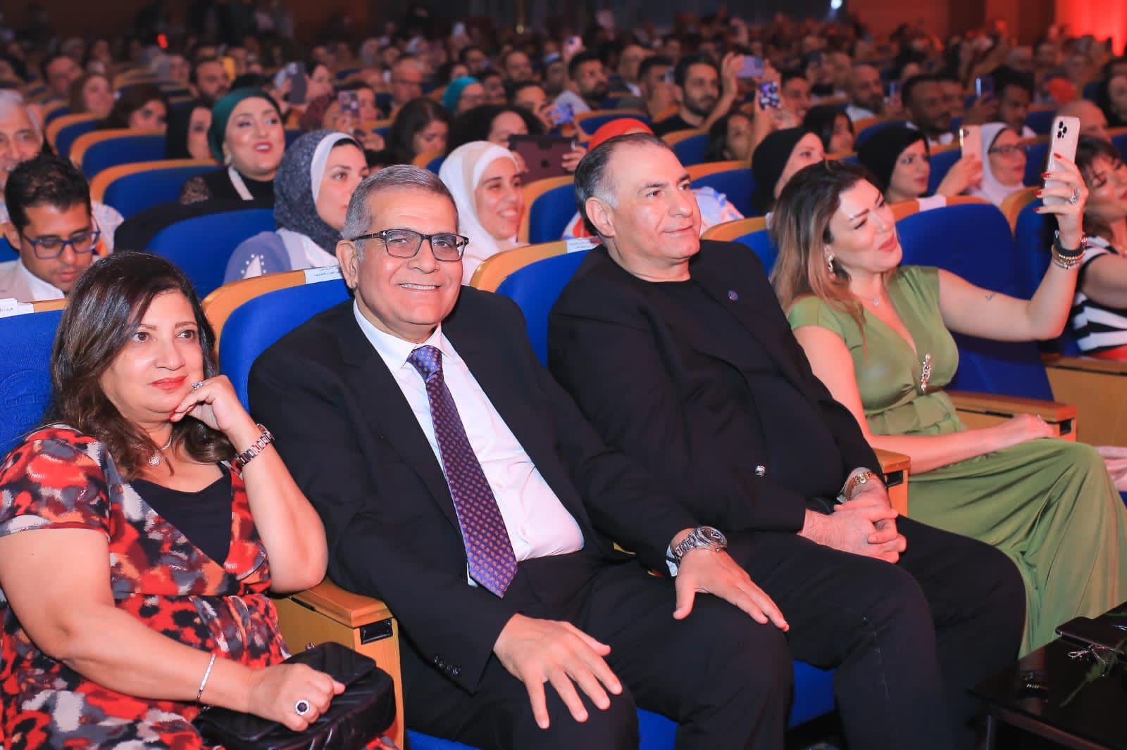 E0BEFF06-D8B3-4259-861D-84DBB24290A4