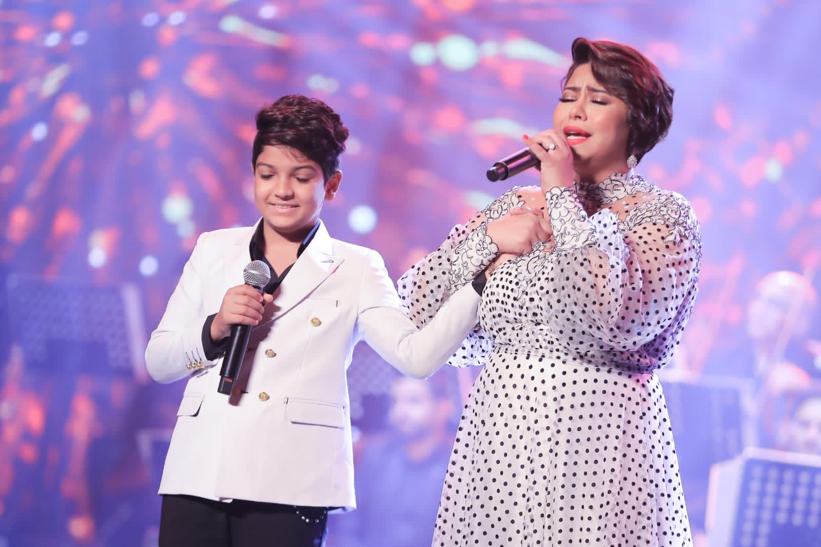 08979303-C869-49F8-89BF-8A62C0BB79C2