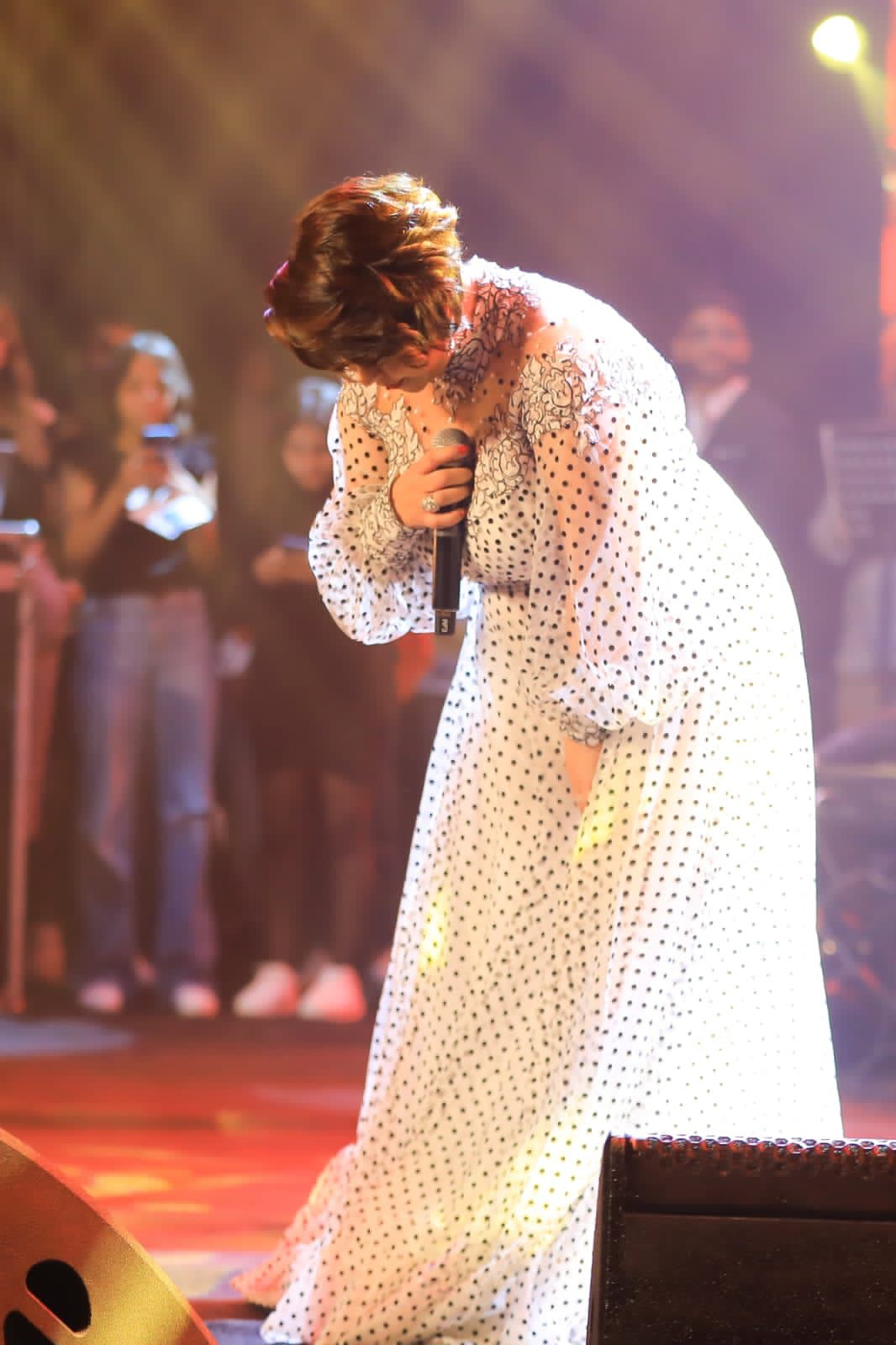 DD076437-ED9C-4B50-B0B3-330D5F2E622E