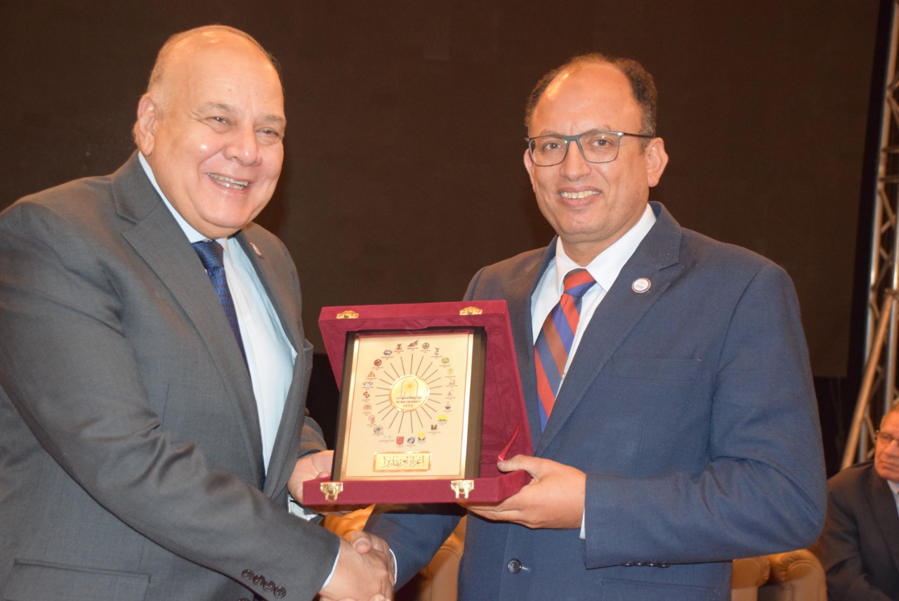 1E3F9169-CA43-4FE1-AC09-7359E446B351