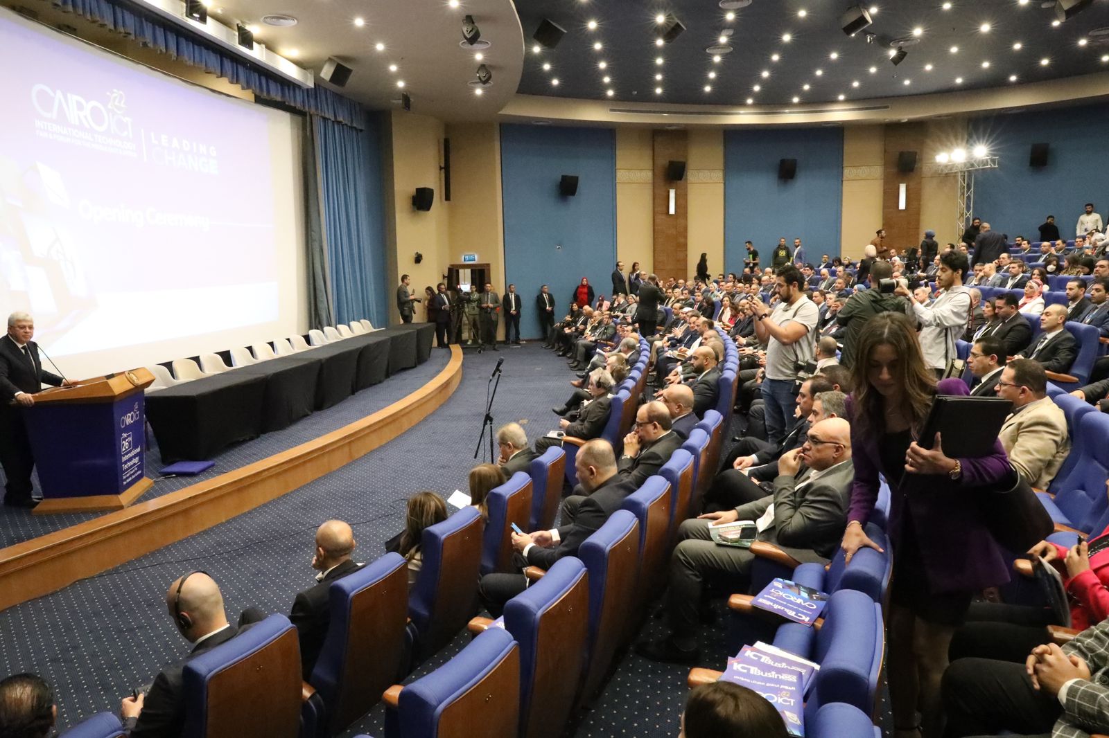 وزير التعليم العالي يفتتح فعاليات الدورة الـ 26 للمنتدى والمعرض الدولي للتكنولوجيا