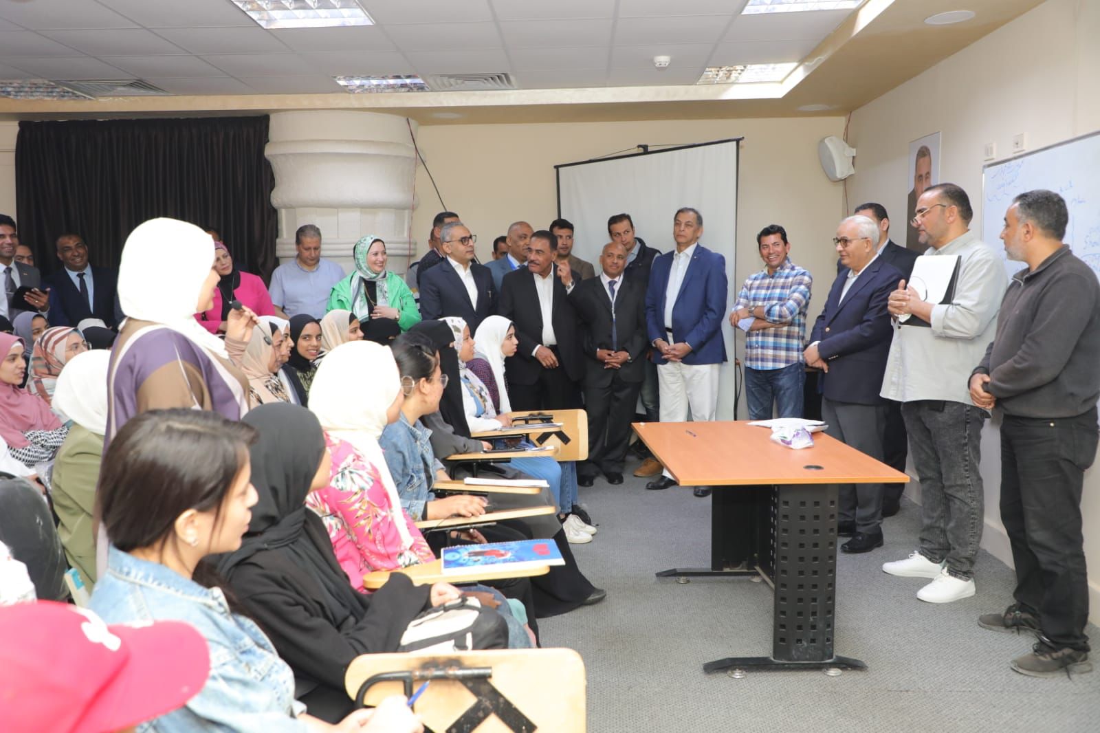 8ca60e4a-4bff-40de-a0e9-35c3a1601921