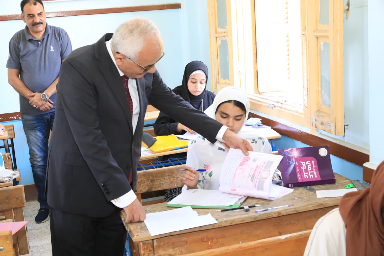 15853168-e349-48d9-b69f-31504af2e8f3