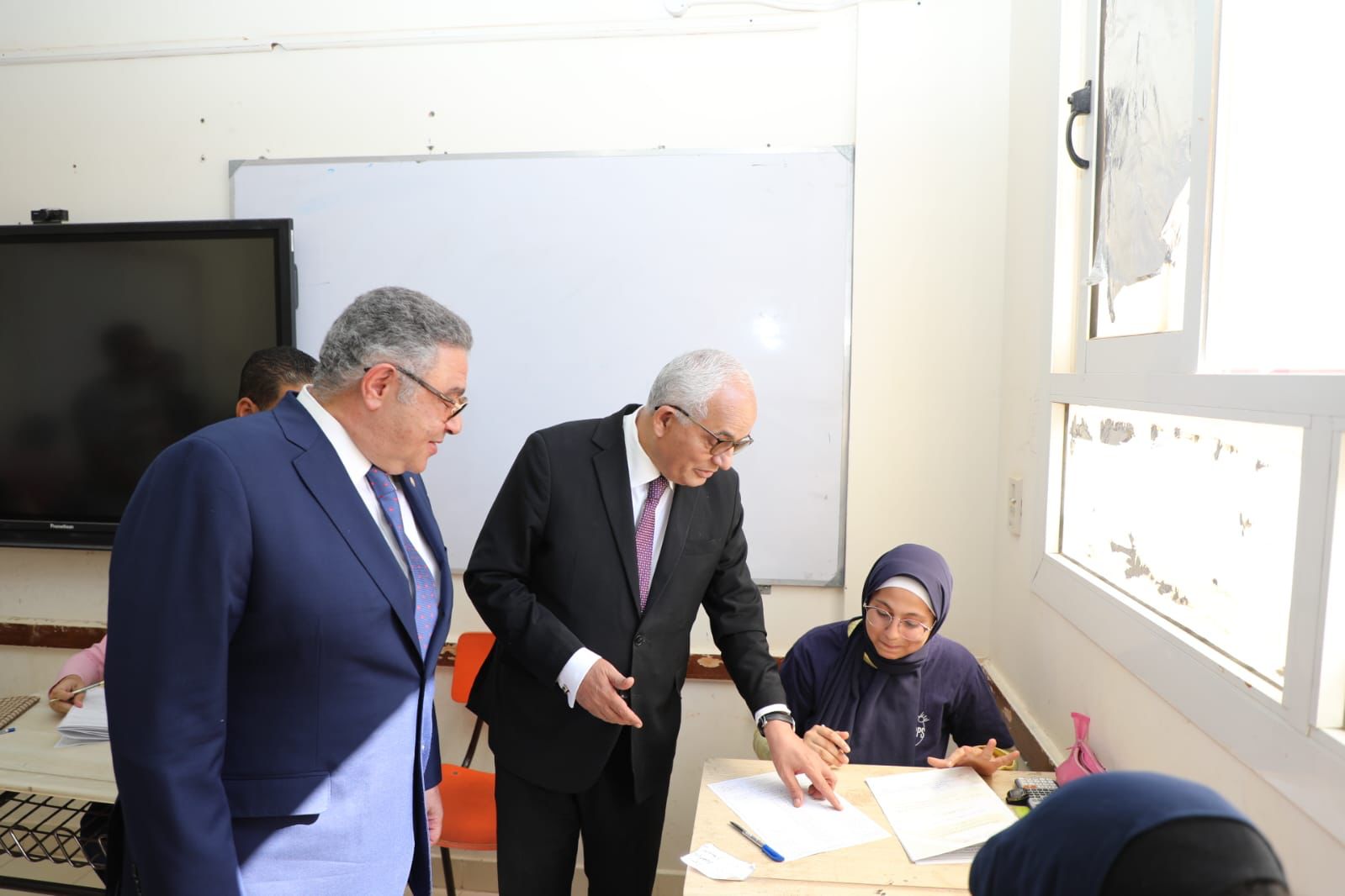 4bc4c56a-c2fd-4576-b5cb-cb315c53059a