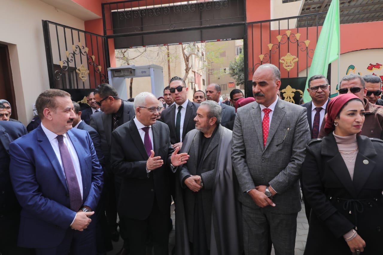 7b041b0f-4665-4dfe-b94a-006618bfb292