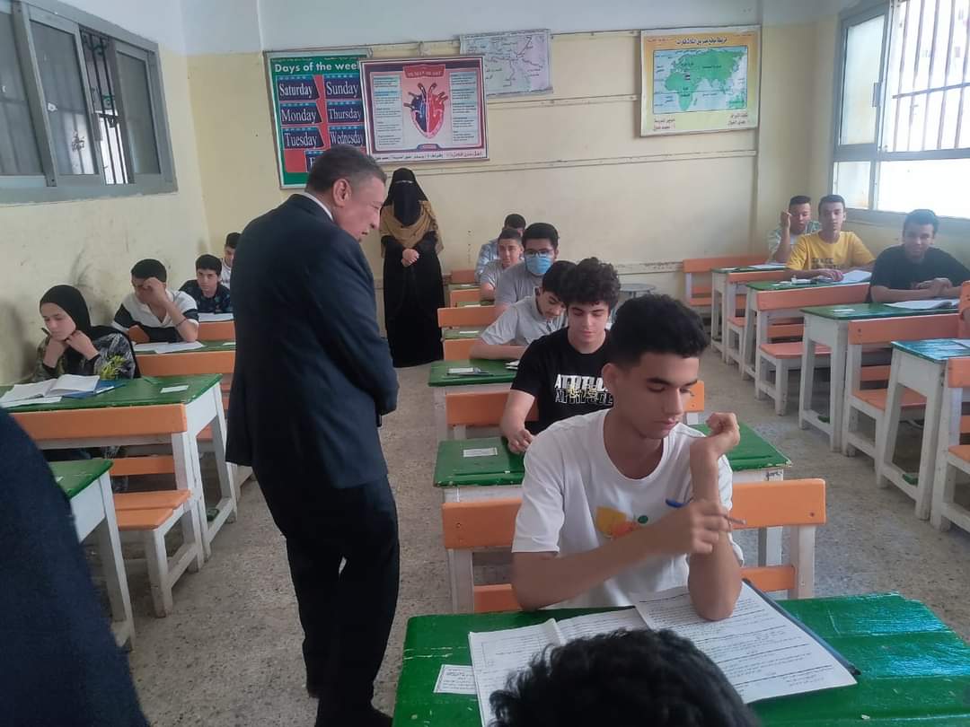 تداول امتحان الجبر للشهادة الإعدادية