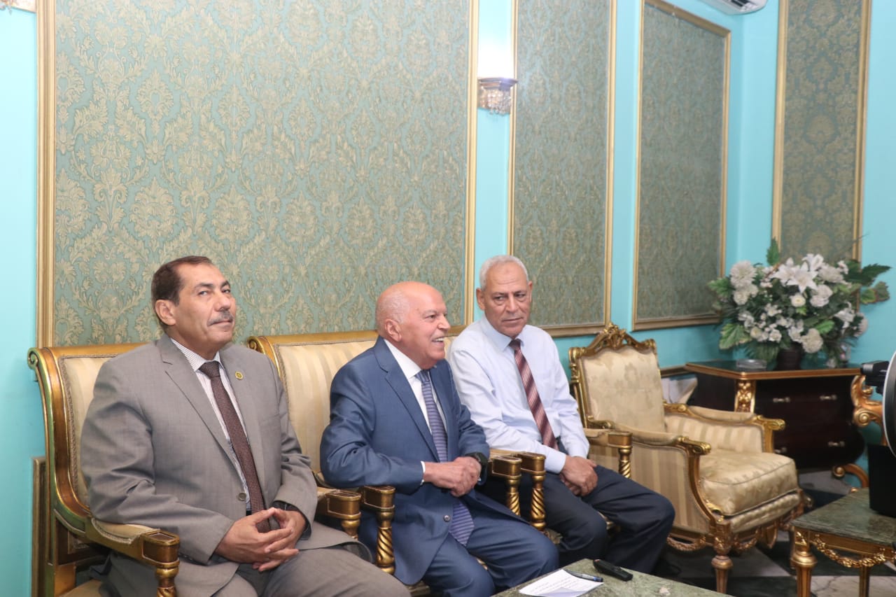 1edbdacd-572f-44da-a04a-20f6402b8b20