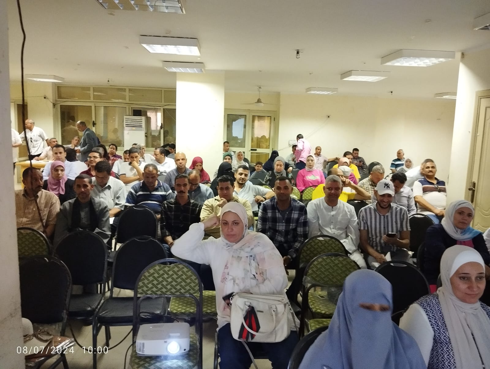 da10ffae-ce40-47b2-95e2-d30d2d30335d