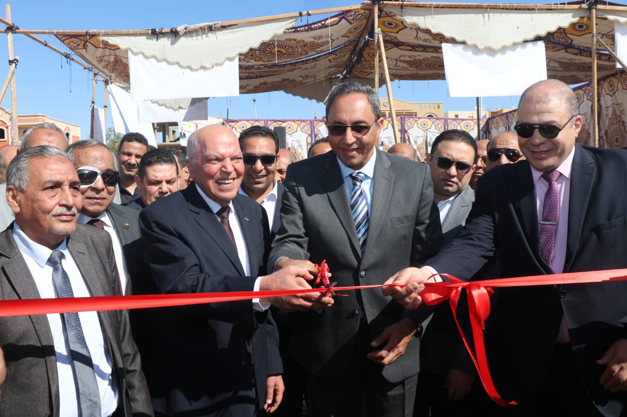 16385c66-8e41-4198-a154-c0590ac5c53b