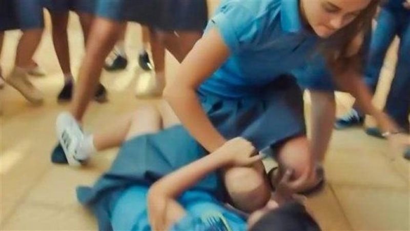 مشاجرة طالبات 6 أكتوبر على شاب