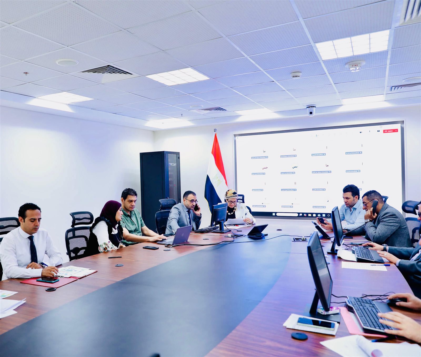 df4c3f18-7701-494a-92d3-ec10ecc14ac1