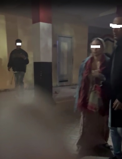 فيديو ضبط عامل بفعل فاضح داخل مدرسة بالخصوص