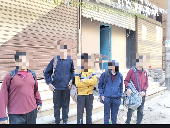 مدرسة بديروط تتحفظ على طلاب داخل محلات البلاستيشن “تفاصيل”