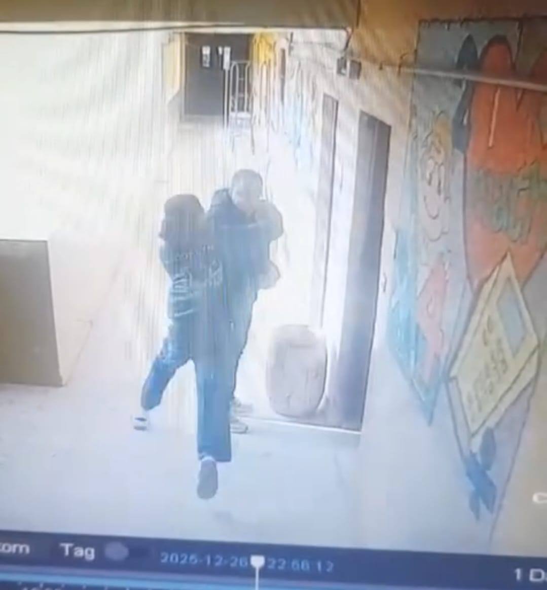 حقيقة إلغاء عقوبة طالب تعدى على معلم داخل مدرسة في مدينة نصر