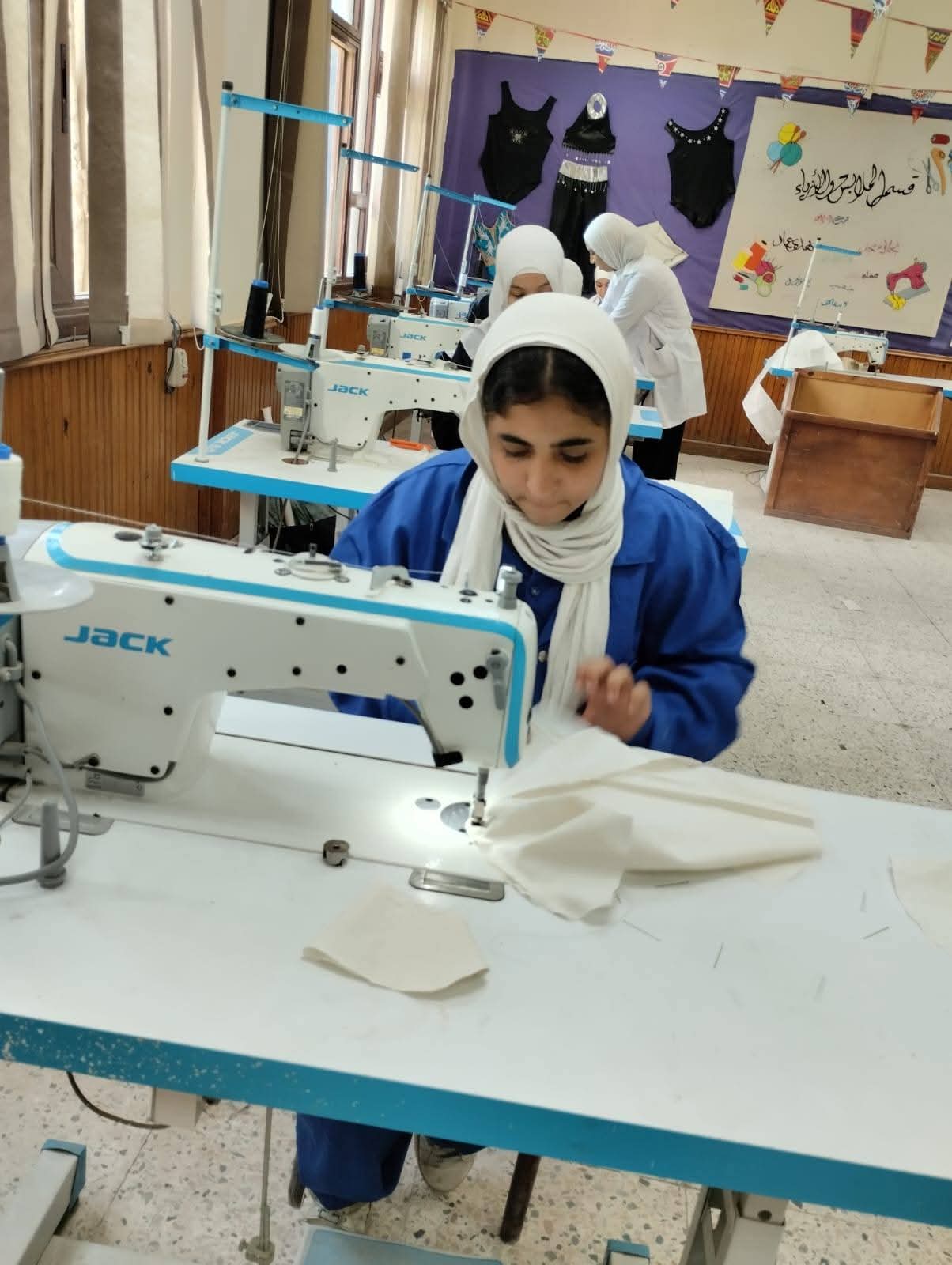 بدء الامتحانات العملية لسنوات النقل 2026 بمدارس التكنولوجيا التطبيقية