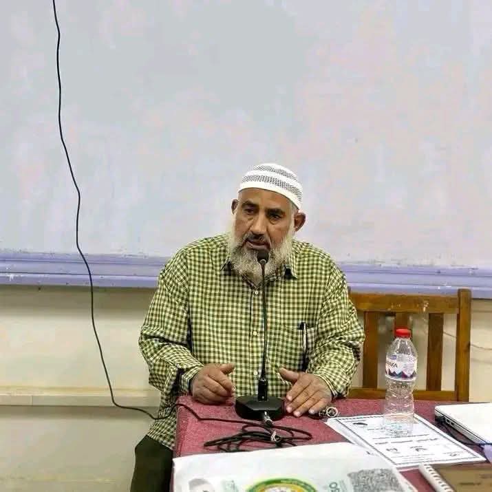 «الزناتي» يكلف بإنهاء مستحقات كبير معلمي اللغة العربية بديروط المالية وتسليمها لأسرته