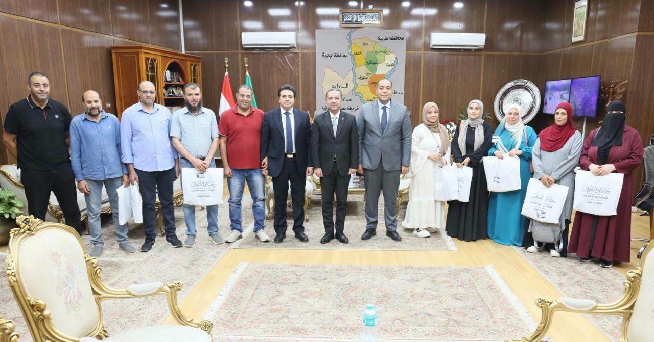 محافظ المنوفية يودع أولياء أمور أوائل الشهادة الإعدادية الفائزين بـ10 رحلات عمرة