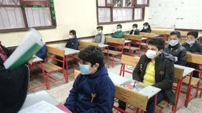 طلاب الصف الخامس الابتدائي    