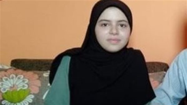 الطالبة سمية الكتامي