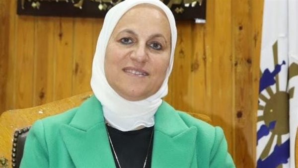 الدكتورة همت أبو