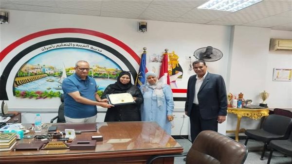 جانب من التكريم