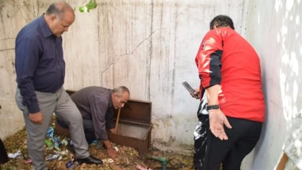 أعمال الصيانة بالمدرسة