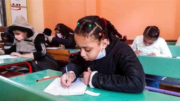 طلاب الصفين الأول