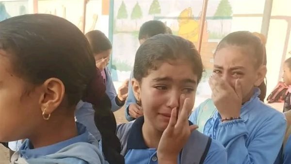 جانب من بكاء الطلاب