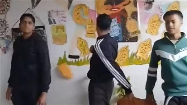 جانب من فيديو إهانة