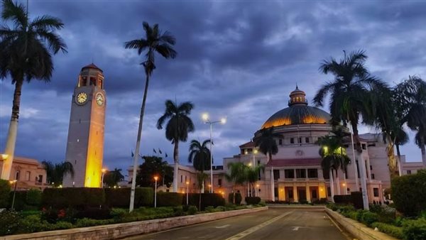 جامعة القاهرة    